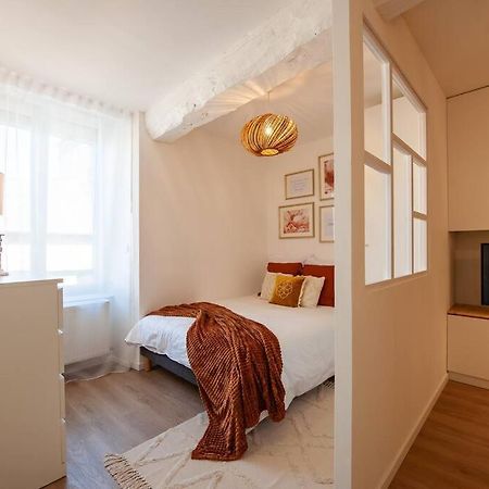 Le Cocoon - Appartement Dans Maison Du Xviieme Siecle Fougères 外观 照片