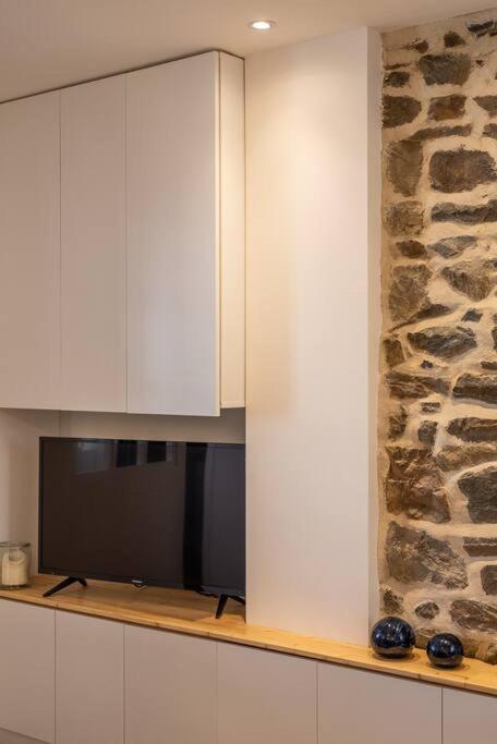 Le Cocoon - Appartement Dans Maison Du Xviieme Siecle Fougères 外观 照片